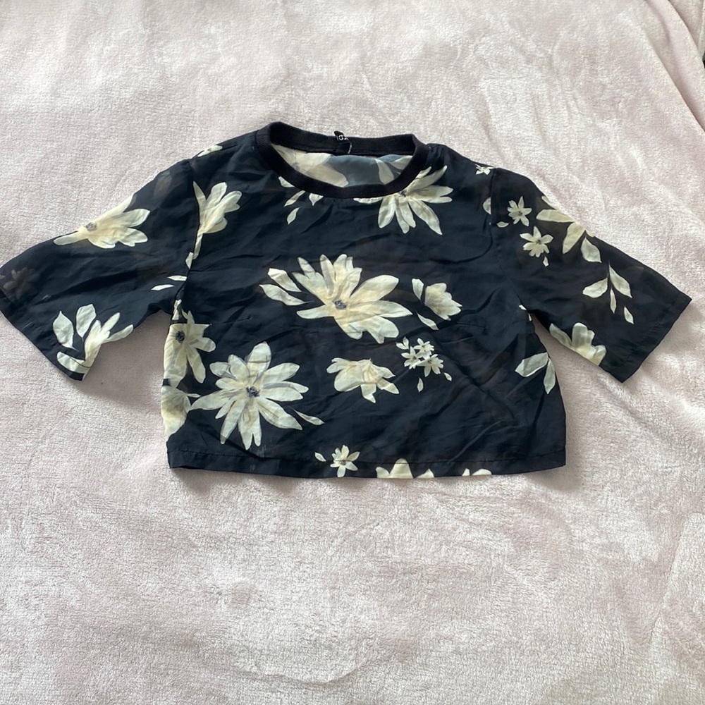 H&M DIVIDED Sheer Crop Top